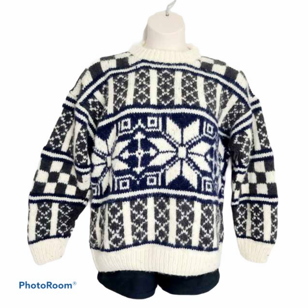 Womens Nuevo Winter Sweater